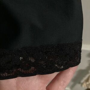 Isavela SM comprexxwear compression surgery black with black lace trim